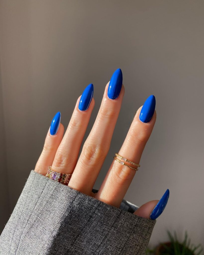 Almond-Shaped Dark Blue Nails