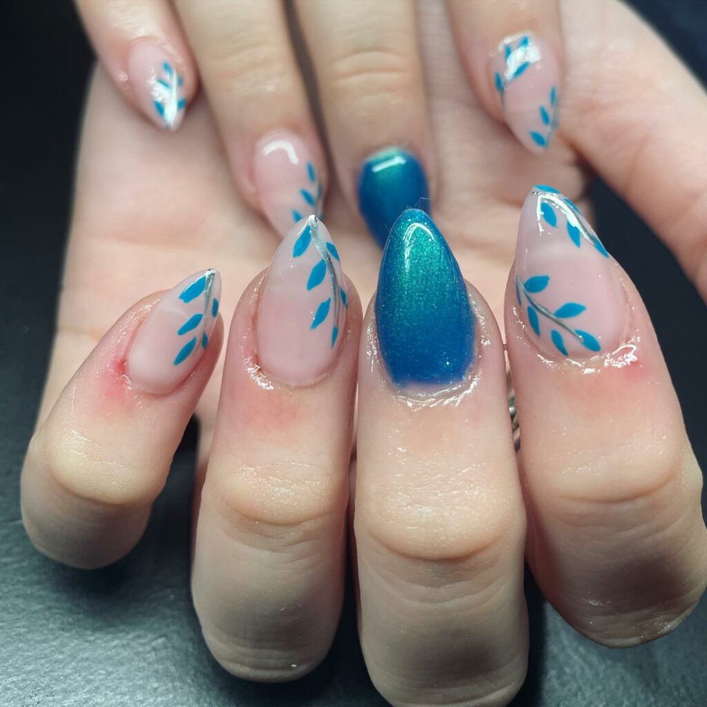 Floral Almond Turquoise 