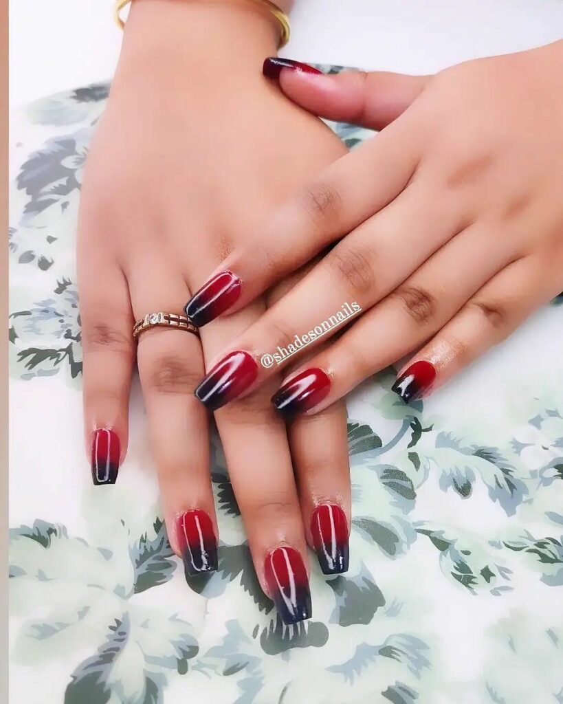 Abstract Black and Red nail