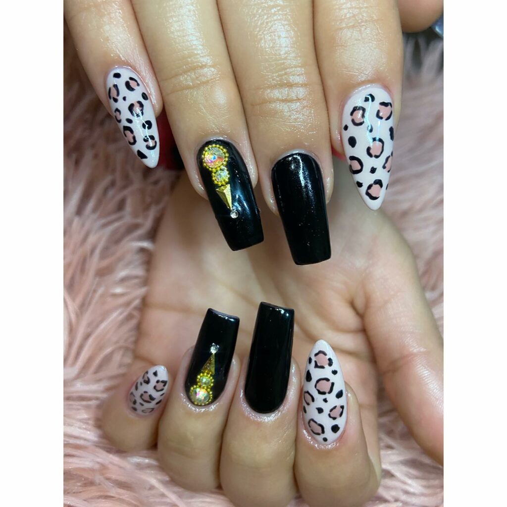 Animal Print black