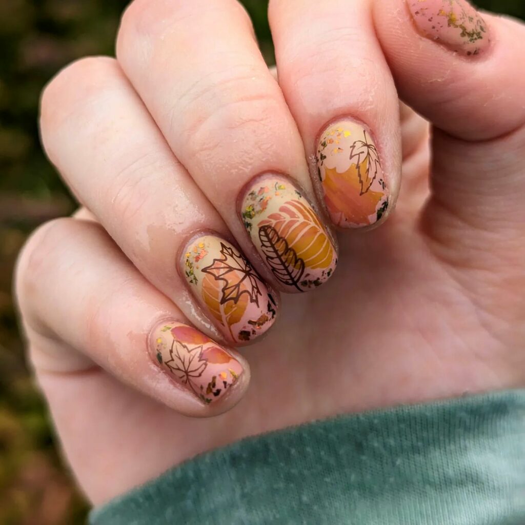 Leaf Nails