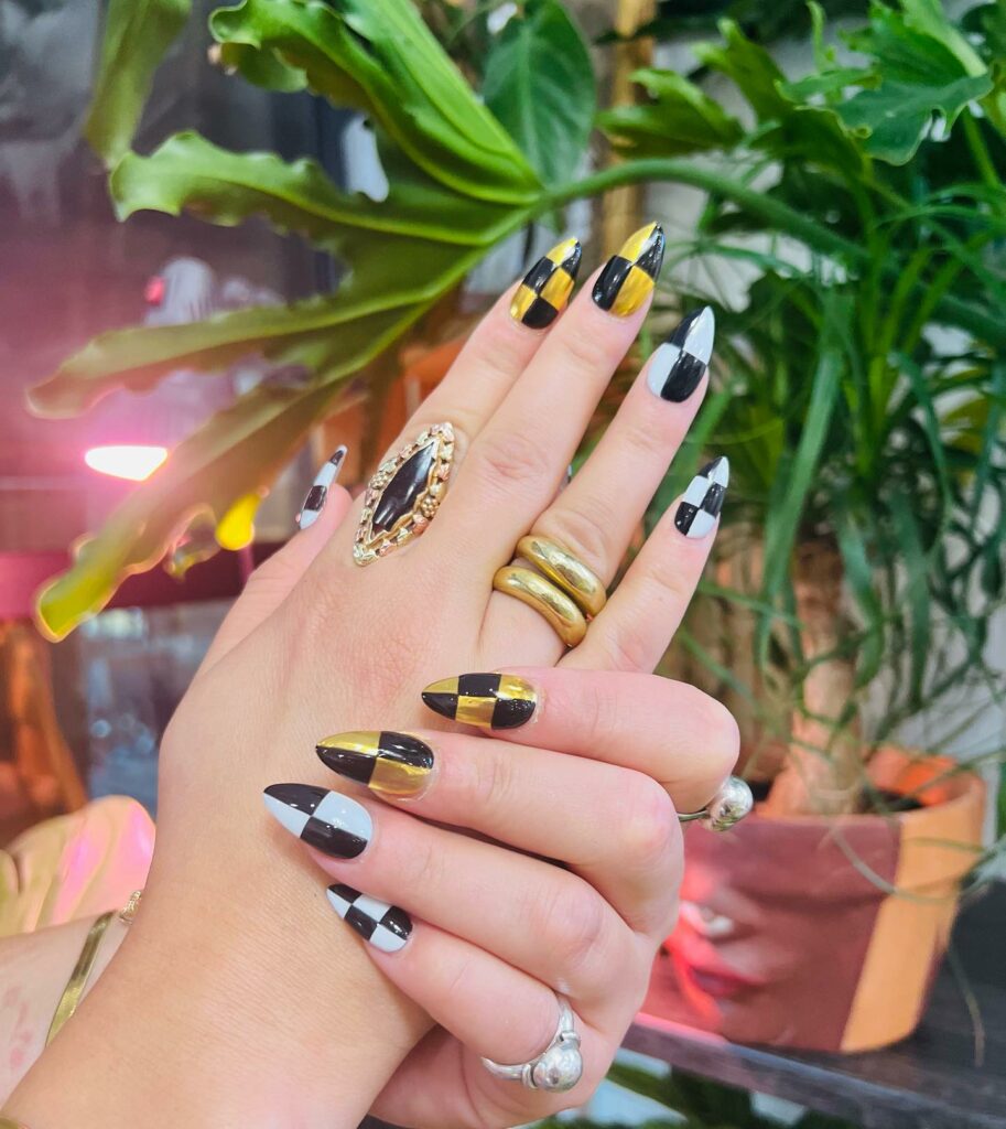 Checkerboards Black and Gold Nails