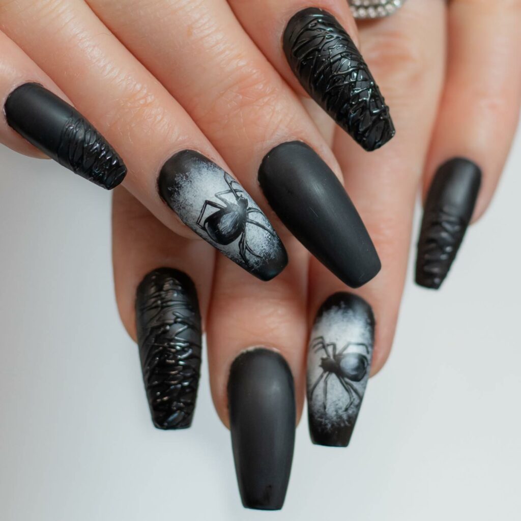 Elegant Spider Nails