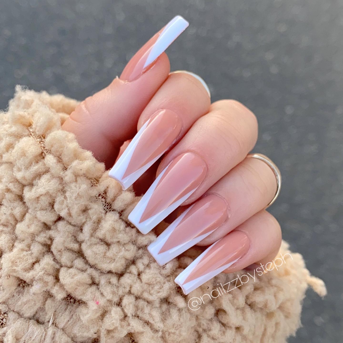 V-Tip Coffin Long French Nails