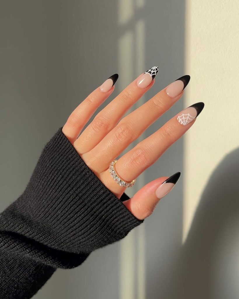 Mixed Styles spider web nail