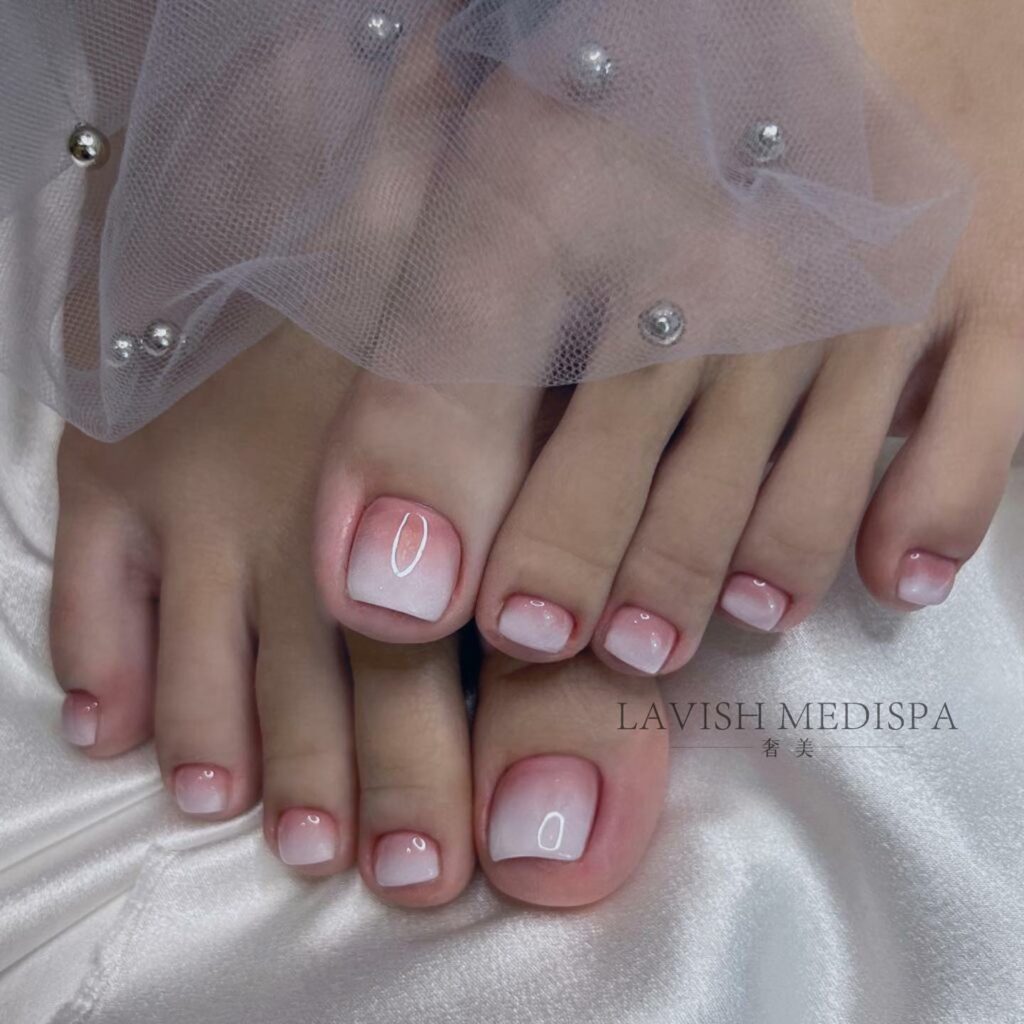 Ombre Toe Nails