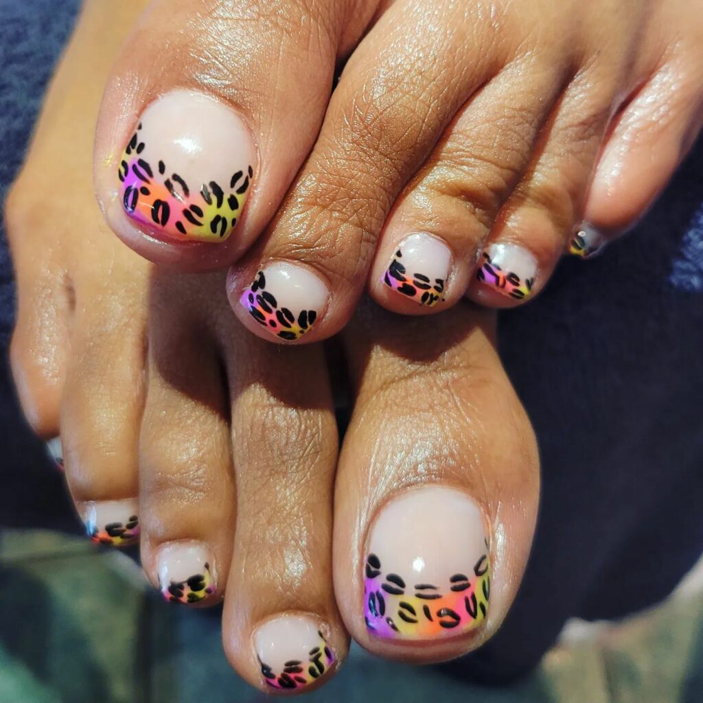 Animal Print Toe Nails