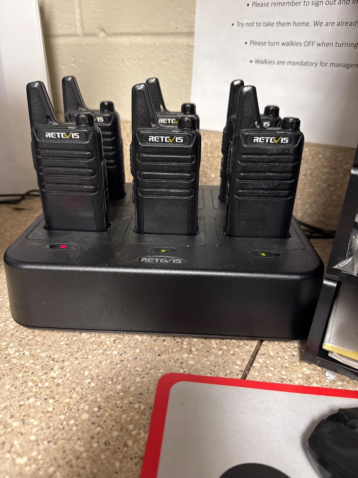 Retevis RT22 Walkie Talkies Rechargeable Hands Free 2 Way Radios Two-Way Radio(6 Pack) with 6 Way Multi Gang Charger Customer Review Retevis RT22 Walkie Talkies Rechargeable Hands Free 2 Way Radios Two-Way Radio(6 Pack) with 6 Way Multi Gang Charger - Customer Photo 2