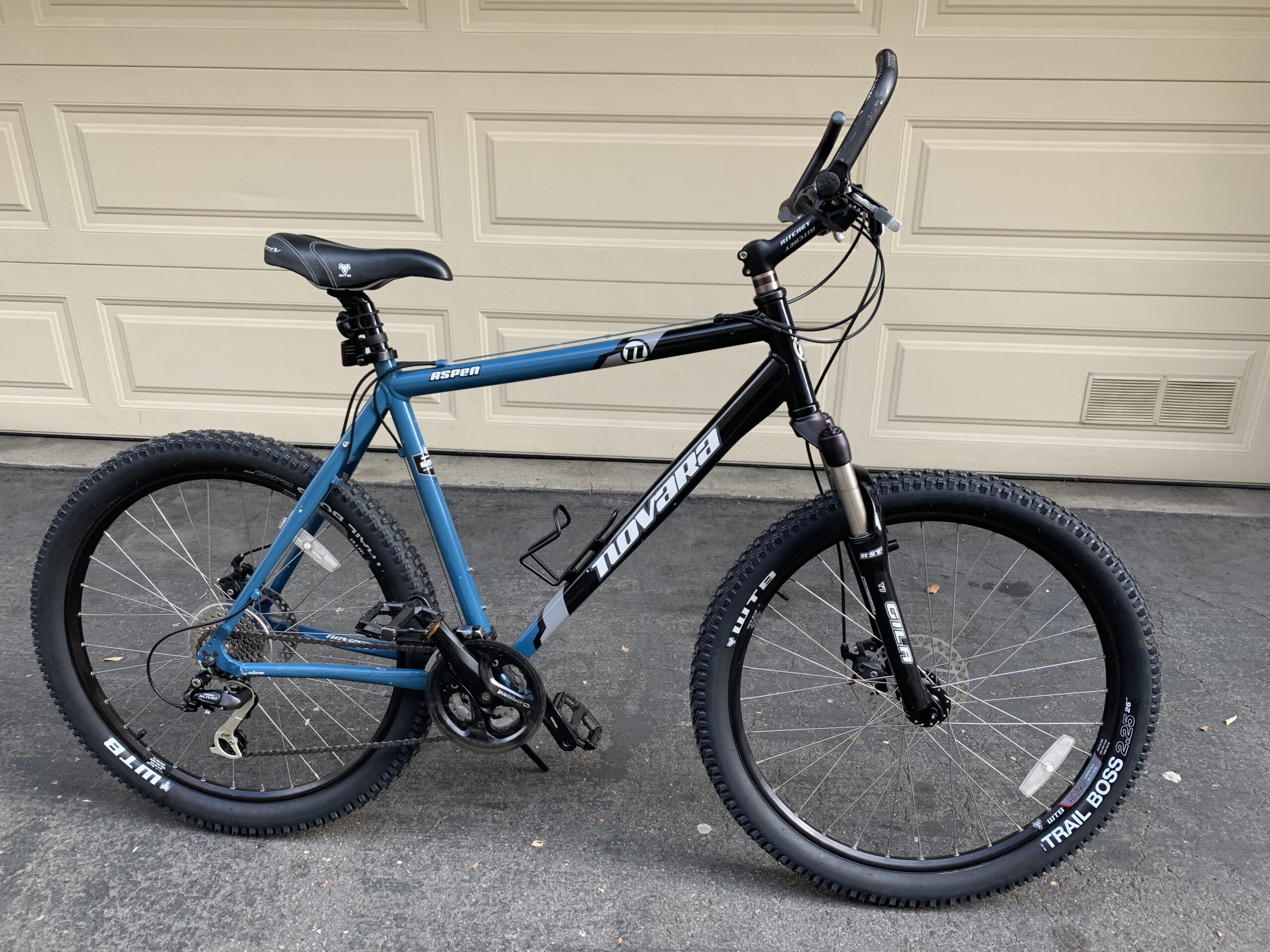 WTB Trail Boss Mountain Bike Tire (26 WTB Trail Boss Mountain Bike Tire (26