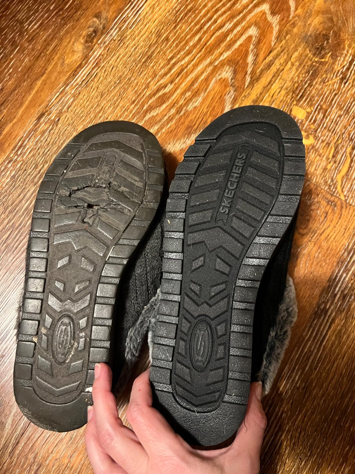 Skechers Women's Keepsakes – Ice Angel Slipper Customer Review Skechers Women's Keepsakes – Ice Angel Slipper - Customer Photo 3