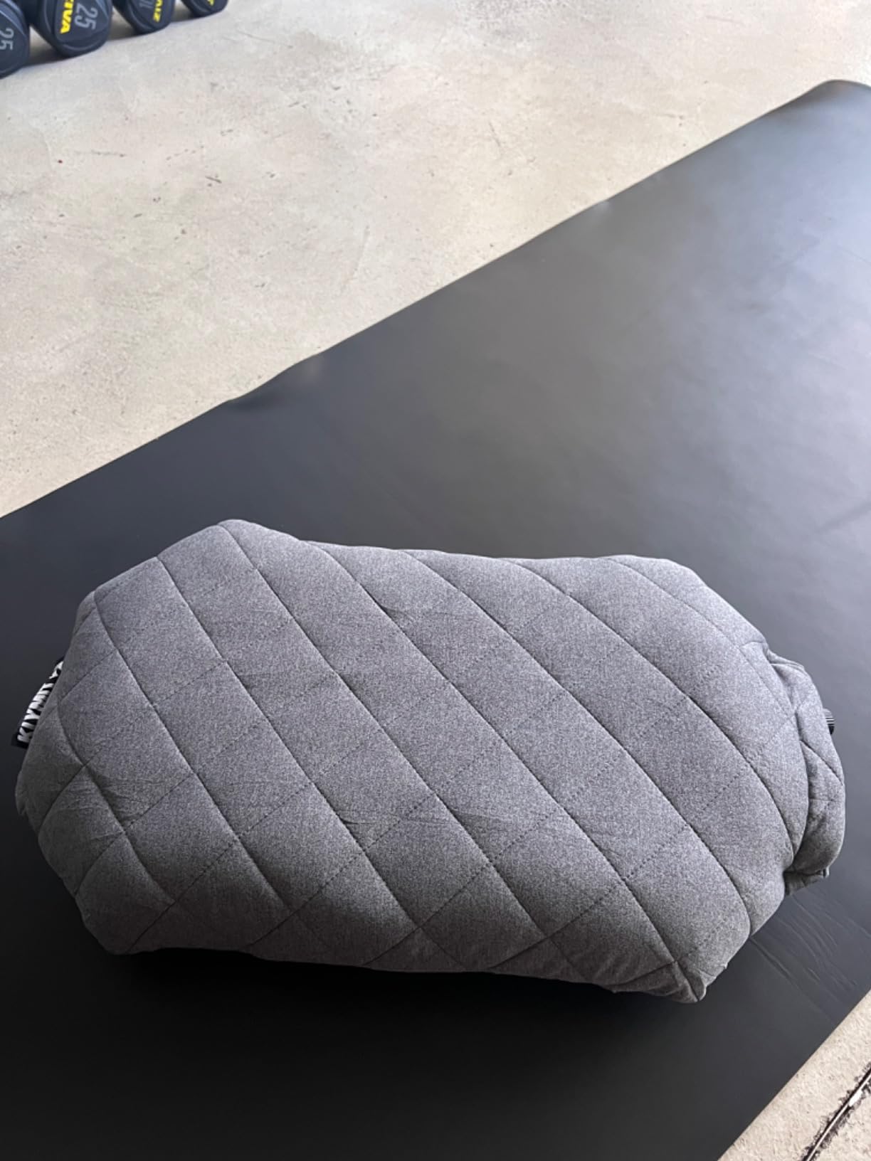Klymit Luxe Travel Pillow, Lightweight Inflatable Hybrid Airplane, Backpacking, Hammock, and Camping Pillow, Grey Customer Review Klymit Luxe Travel Pillow, Lightweight Inflatable Hybrid Airplane, Backpacking, Hammock, and Camping Pillow, Grey - Customer Photo 3