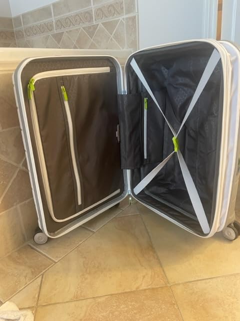 Samsonite Freeform Hardside Carry-On Luggage with Spinner Wheels - Hardshell Suitcase - TSA, Airline-Approved - Expandable Hard Shell, Smooth Rolling Wheels for Lightweight Travel - Sage Green Customer Review Samsonite Freeform Hardside Carry-On Luggage with Spinner Wheels - Hardshell Suitcase - TSA, Airline-Approved - Expandable Hard Shell, Smooth Rolling Wheels for Lightweight Travel - Sage Green - Customer Photo 1