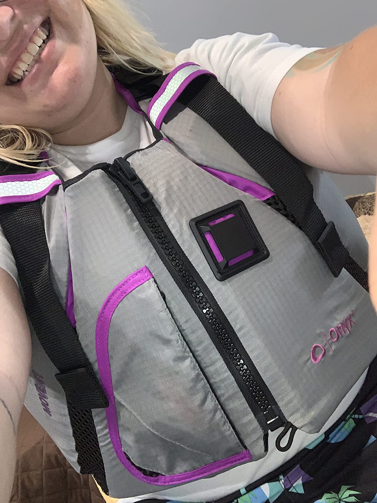 Onyx U.S. Coast Guard and Transport Canada Approved MoveVent Dynamic Paddle Vest for Adults for Kayaking, Canoeing, Stand Up Paddleboarding Customer Review Onyx U.S. Coast Guard and Transport Canada Approved MoveVent Dynamic Paddle Vest for Adults for Kayaking, Canoeing, Stand Up Paddleboarding - Customer Photo 4