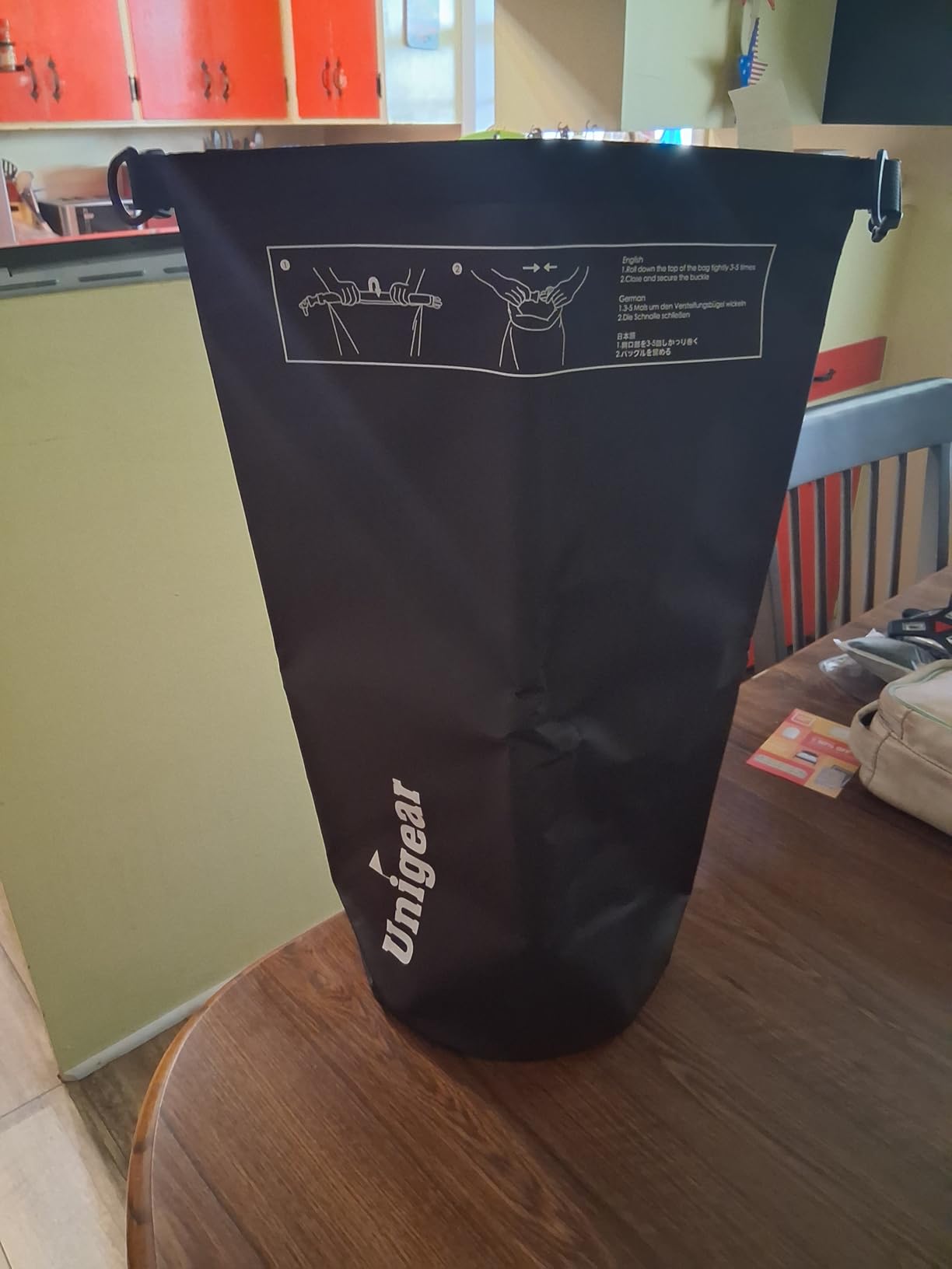 Unigear Dry Bag Waterproof, 2L/5L/10L/20L/30L/40L Floating and Lightweight Bags for Kayaking, Boating, Fishing, Swimming and Camping with Waterproof Phone Case Customer Review Unigear Dry Bag Waterproof, 2L/5L/10L/20L/30L/40L Floating and Lightweight Bags for Kayaking, Boating, Fishing, Swimming and Camping with Waterproof Phone Case - Customer Photo 2