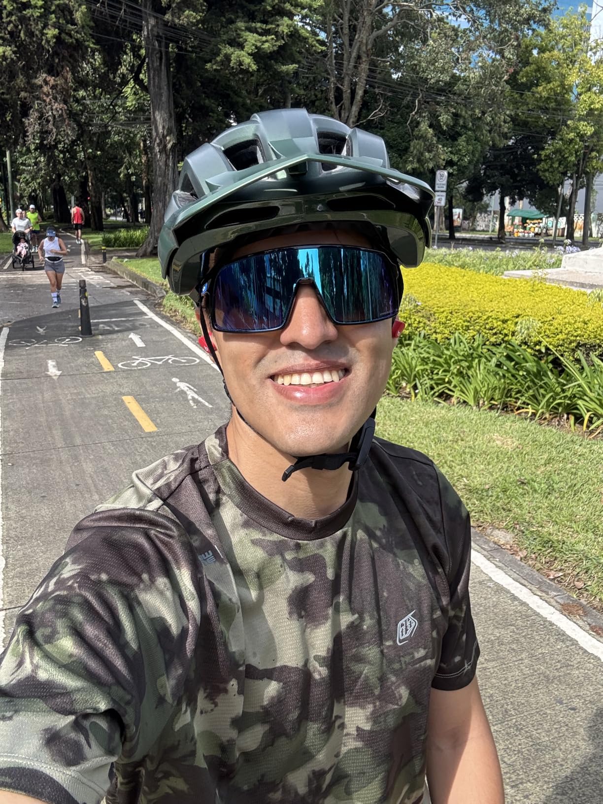 Oakley Men's Oo9406 Sutro Customer Review Oakley Men's Oo9406 Sutro - Customer Photo 1