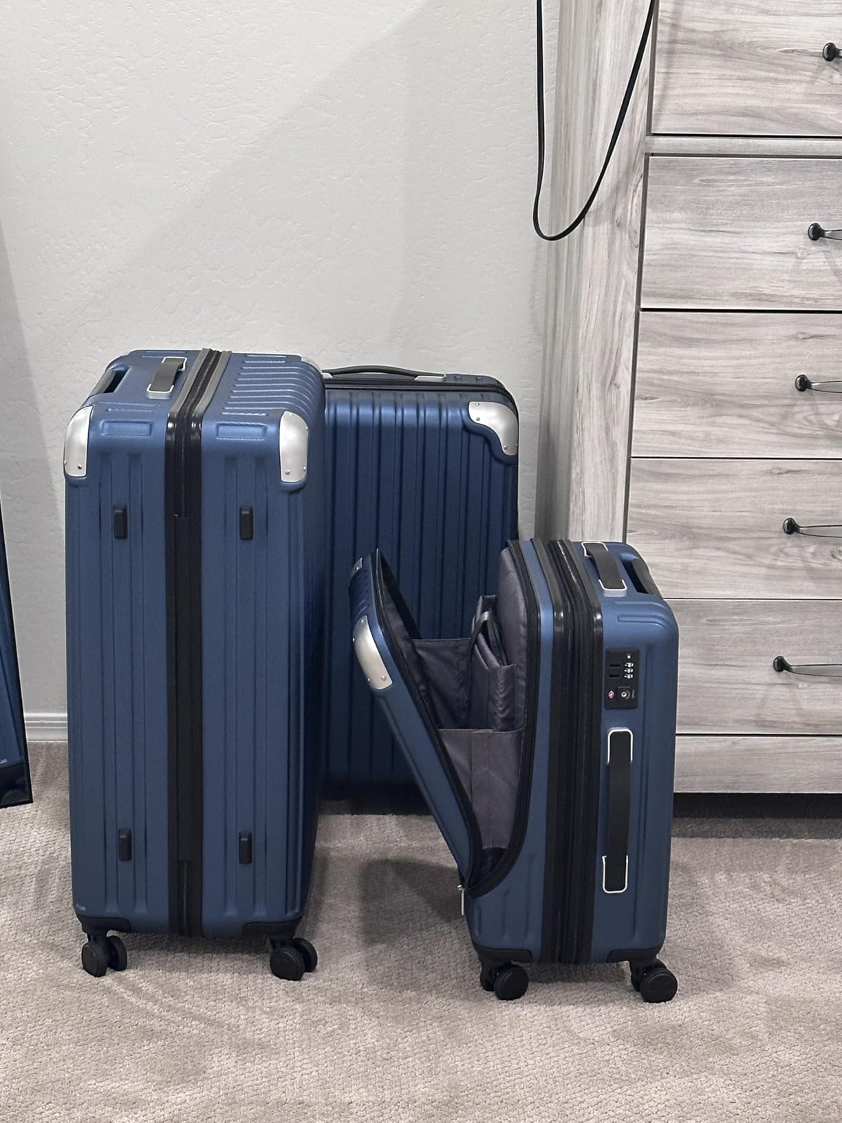 LEVEL8 Grace Carry on Luggage 22x14x9 Airline Approved, 20 Inch Hard Shell Suitcases with Spinner Wheels, Abs+Pc Hard Case Luggages with Tsa Lock for Airplane, Blue Customer Review LEVEL8 Grace Carry on Luggage 22x14x9 Airline Approved, 20 Inch Hard Shell Suitcases with Spinner Wheels, Abs+Pc Hard Case Luggages with Tsa Lock for Airplane, Blue - Customer Photo 2
