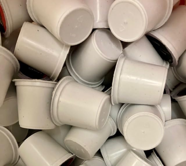 Amazon Brand - Solimo Coffee Pods, Assorted pack (French, Dark, Colombian), Compatible with Keurig 2.0 K-Cup Brewers, 100 Count Customer Review Amazon Brand - Solimo Coffee Pods, Assorted pack (French, Dark, Colombian), Compatible with Keurig 2.0 K-Cup Brewers, 100 Count - Customer Photo 1
