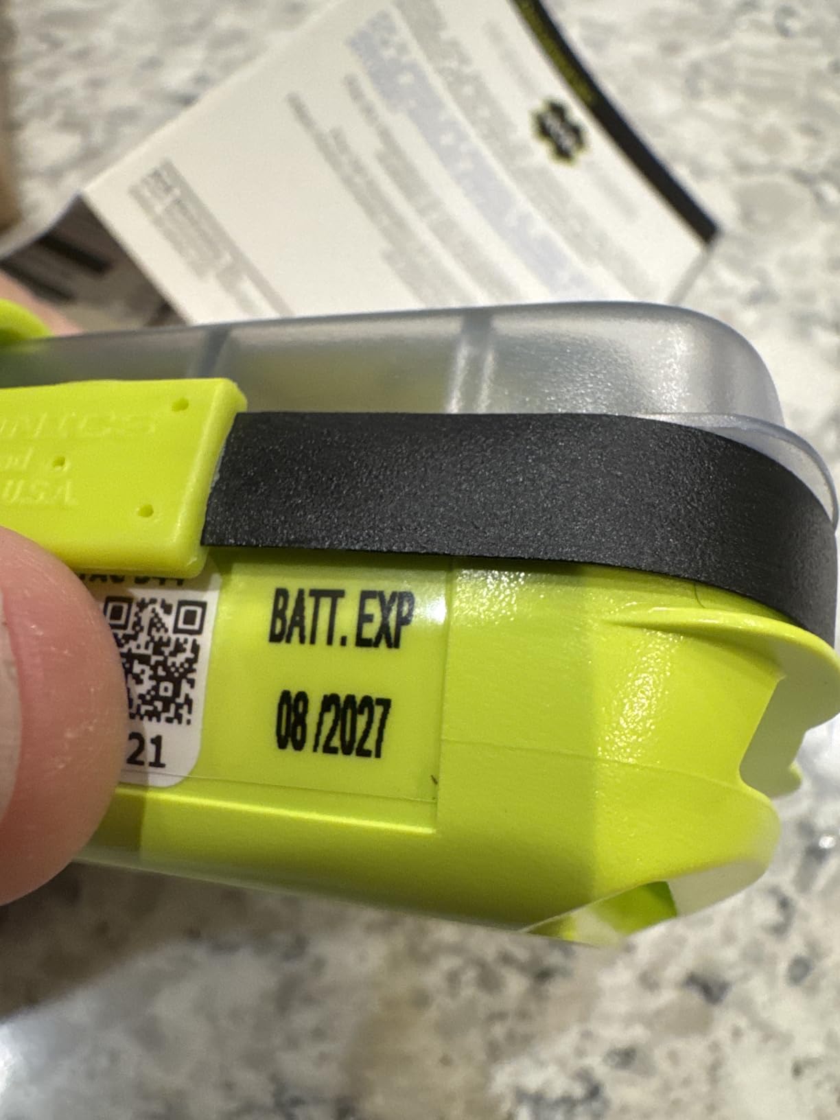 ACR ResQLink View - Buoyant Personal Locator Beacon with GPS for Hiking, Boating and All Outdoor Adventures (Model PLB 425) ACR 2922 Customer Review ACR ResQLink View - Buoyant Personal Locator Beacon with GPS for Hiking, Boating and All Outdoor Adventures (Model PLB 425) ACR 2922 - Customer Photo 1
