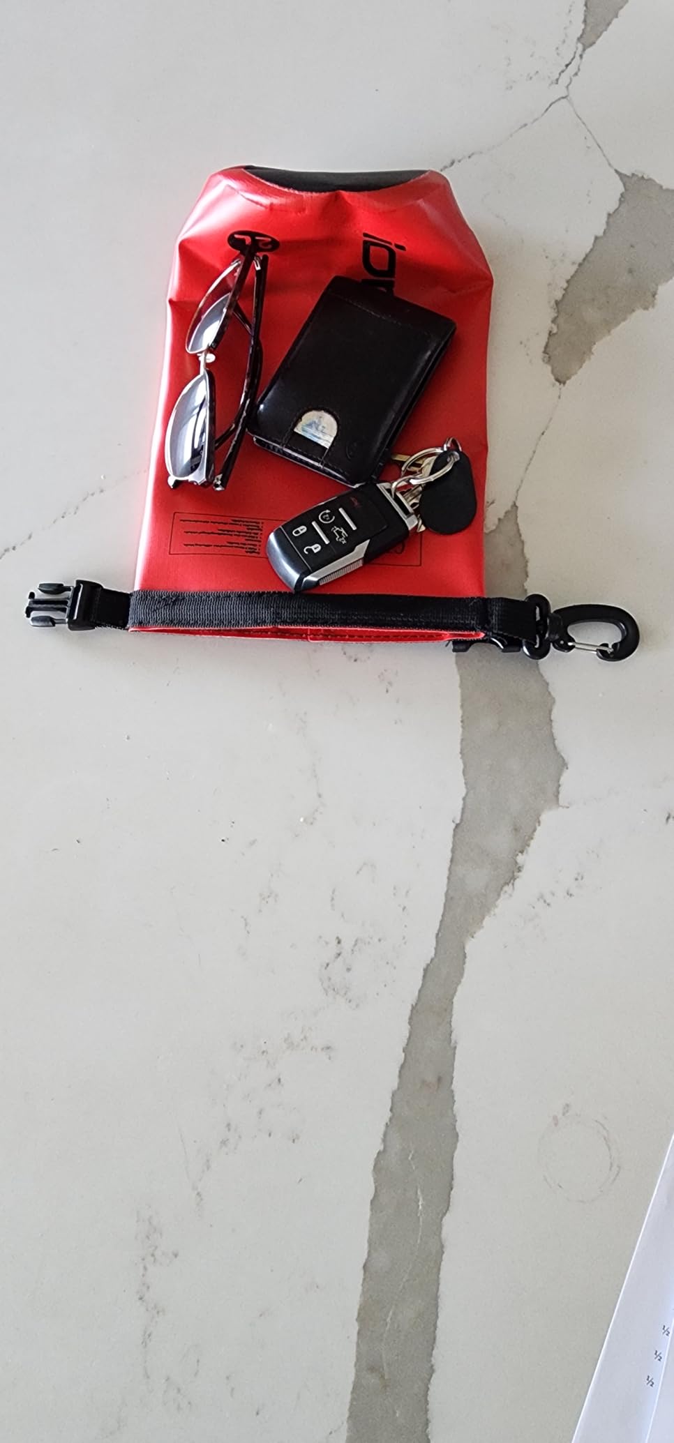 IDRYBAG Dry Bag for Kayaking Waterproof 2L/5L/10L/15L/20L, Small Dry Sack Waterproof Bag for Boating Customer Review IDRYBAG Dry Bag for Kayaking Waterproof 2L/5L/10L/15L/20L, Small Dry Sack Waterproof Bag for Boating - Customer Photo 1
