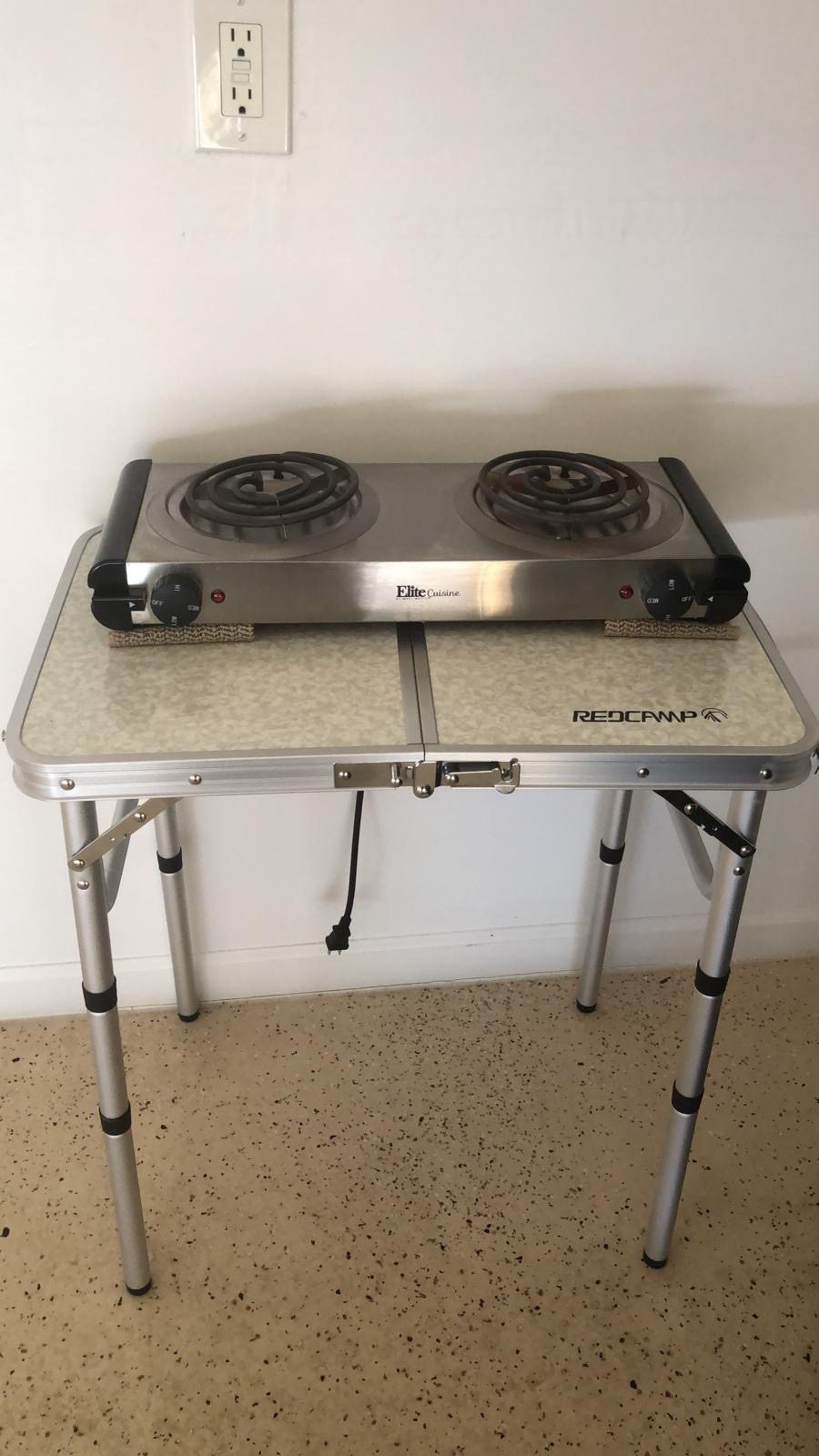 REDCAMP Small Square Folding Table 2 Foot Adjustable Height, Portable Aluminum Camping Table Lightweight for Picnic Beach Outdoor Indoor, White 24 x 24 inch Customer Review REDCAMP Small Square Folding Table 2 Foot Adjustable Height, Portable Aluminum Camping Table Lightweight for Picnic Beach Outdoor Indoor, White 24 x 24 inch - Customer Photo 5