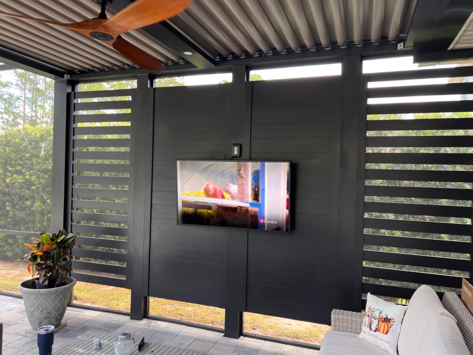 SAMSUNG 65-inch Class QLED 4K The Terrace Partial Sun Outdoor, Direct Full Array 16x, Quantum HDR 32x, Weatherproof, Wide Viewing Angle Smart TV w/ Alexa Built-in (QN65LST7TAFXZA, Latest Model) Customer Review SAMSUNG 65-inch Class QLED 4K The Terrace Partial Sun Outdoor, Direct Full Array 16x, Quantum HDR 32x, Weatherproof, Wide Viewing Angle Smart TV w/ Alexa Built-in (QN65LST7TAFXZA, Latest Model) - Customer Photo 1