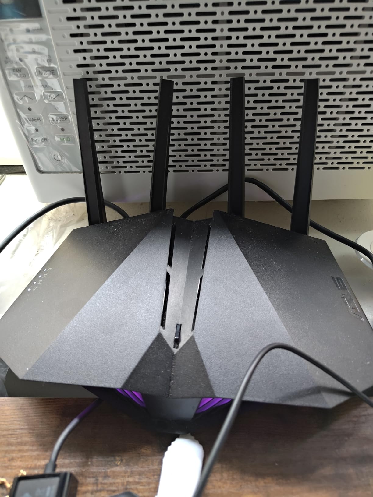 ASUS RT-AX82U (AX5400) Dual Band WiFi 6 Extendable Gaming Router, Gaming Port, Mobile Game Mode, Aura RGB, Included AiProtection Pro Security, Instant Guard, VPN, AiMesh Compatible - Customer Photo 3
