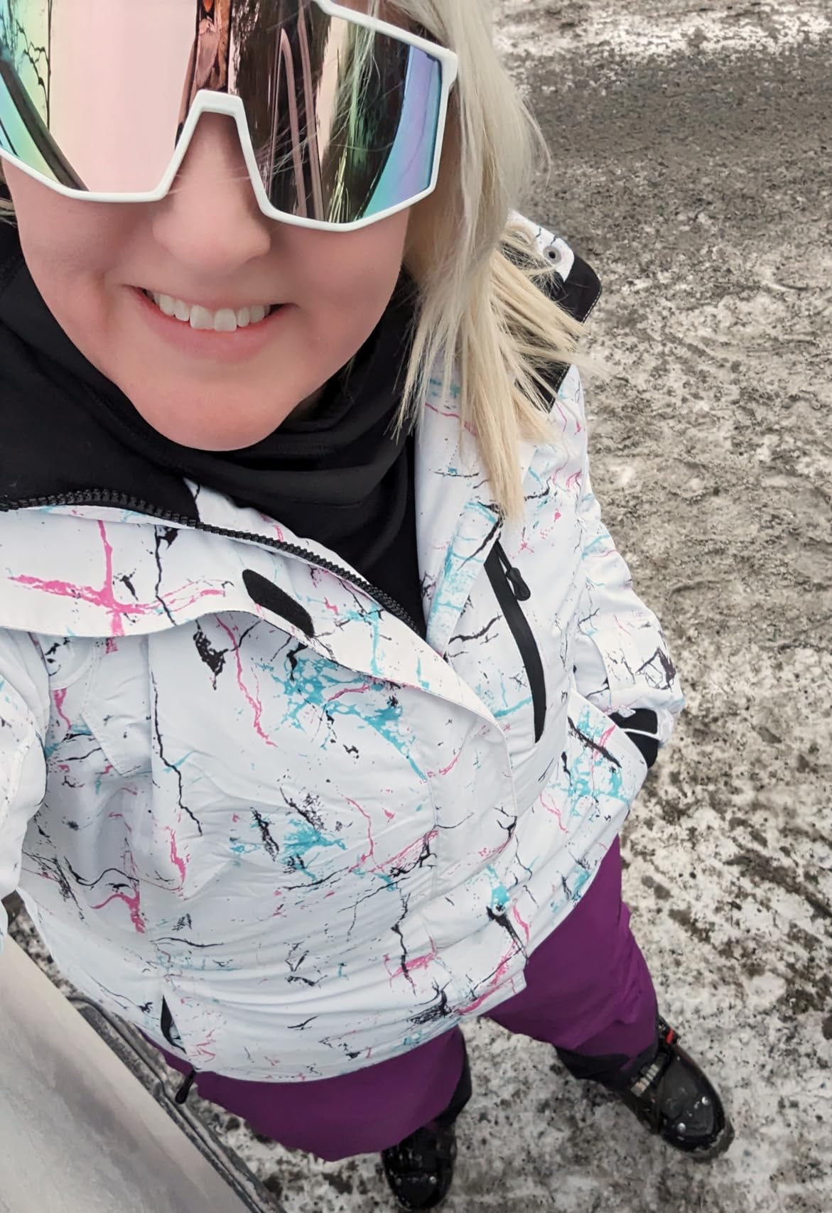 FREE SOLDIER Women's Waterproof Ski Snow Jacket Fleece Lined Warm Winter Rain Jacket with Hood Fully Taped Seams - Customer Photo 3