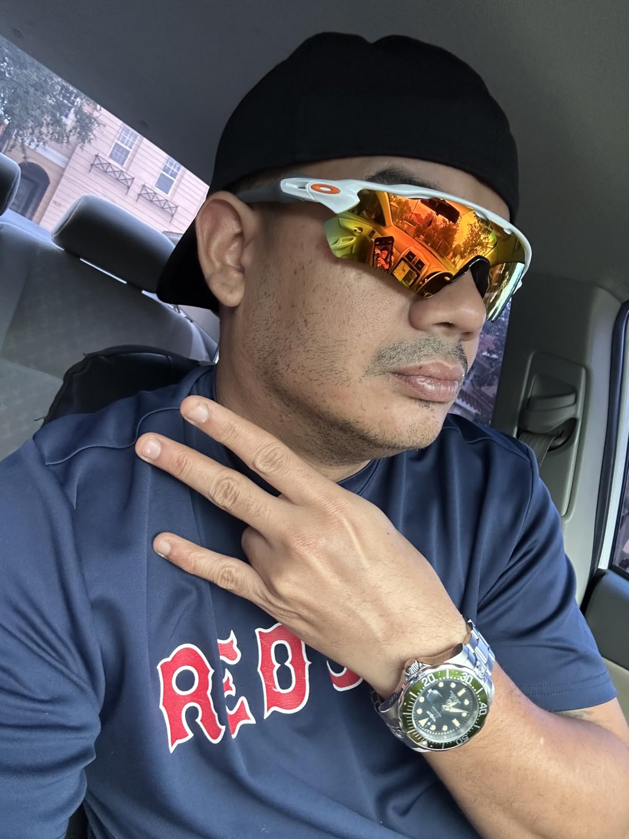 Oakley Men's OO9208 Radar EV Path Sunglasses Customer Review Oakley Men's OO9208 Radar EV Path Sunglasses - Customer Photo 2