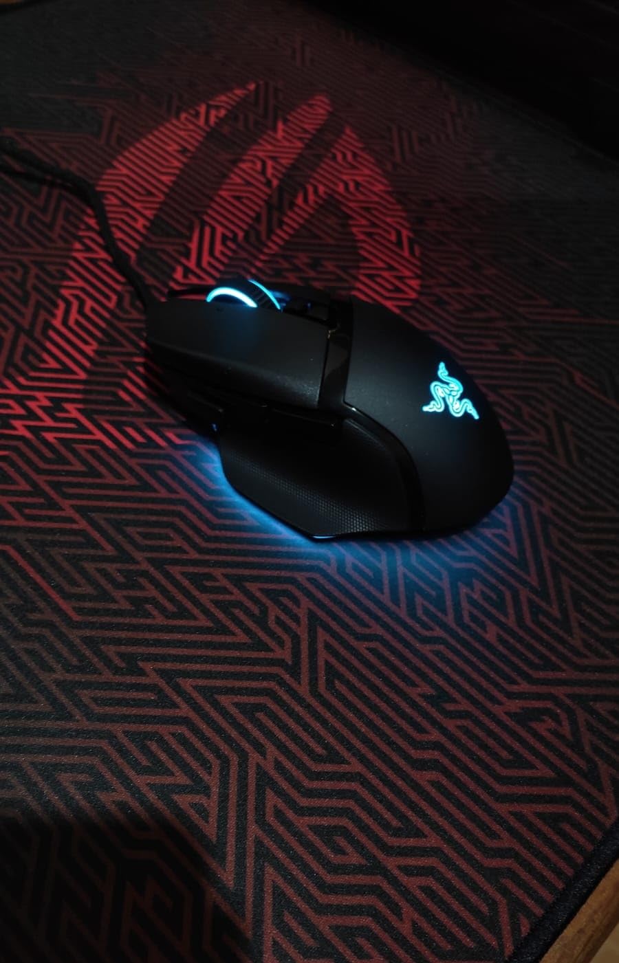 Razer Basilisk V3 Customizable Ergonomic Gaming Mouse: Fastest Gaming Mouse Switch - Chroma RGB Lighting - 26K DPI Optical Sensor - 11 Programmable Buttons - HyperScroll Tilt Wheel - Classic Black Customer Review Razer Basilisk V3 Customizable Ergonomic Gaming Mouse: Fastest Gaming Mouse Switch - Chroma RGB Lighting - 26K DPI Optical Sensor - 11 Programmable Buttons - HyperScroll Tilt Wheel - Classic Black - Customer Photo 1
