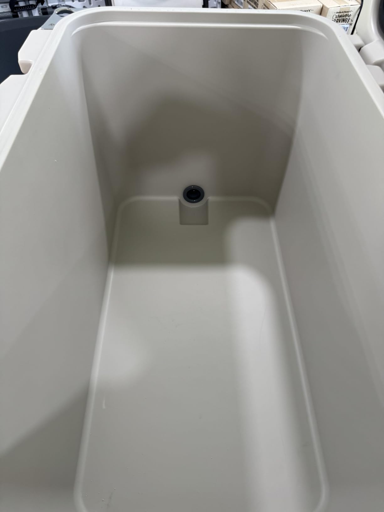 Lifetime Hard Cooler, High Performance Ice Chest Customer Review Lifetime Hard Cooler, High Performance Ice Chest - Customer Photo 5