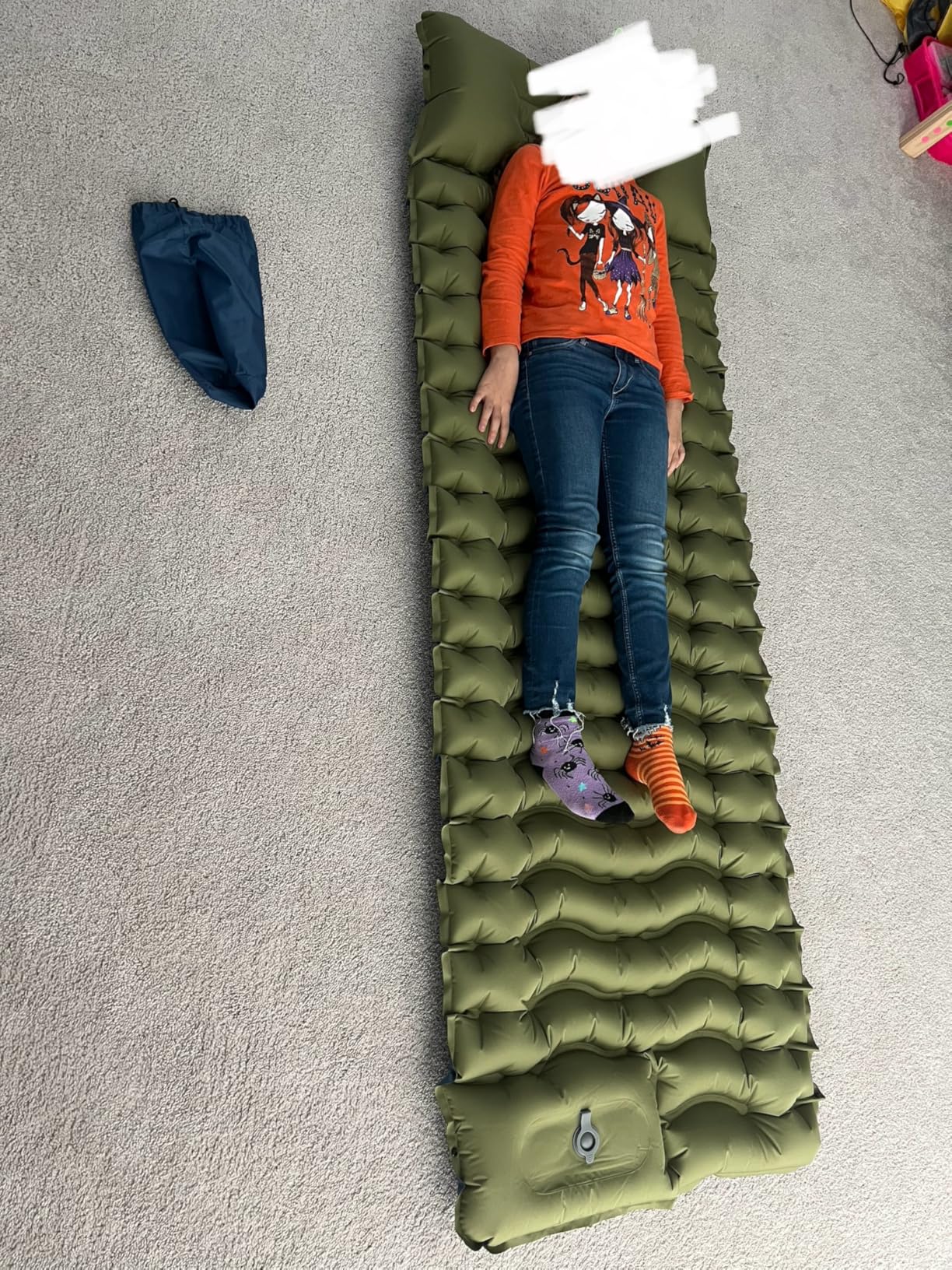 Camping Sleeping Pad, Ultralight Camping Mat with Pillow, Built-in Foot Pump Inflatable Sleeping Pads Compact for Camping Backpacking Hiking Traveling Tent,Single,Green. - Customer Photo 1