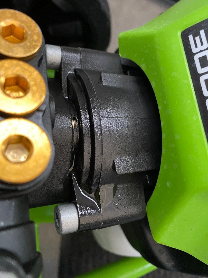 Greenworks Pro Brushless 3000 PSI (CSA Certified) 2.0 GPM Max / 1.1 GPM Electric Pressure Washer (Rugged Steel Frame, 25 FT Hose, 35 FT GFCI Power Cord) Customer Review Greenworks Pro Brushless 3000 PSI (CSA Certified) 2.0 GPM Max / 1.1 GPM Electric Pressure Washer (Rugged Steel Frame, 25 FT Hose, 35 FT GFCI Power Cord) - Customer Photo 5