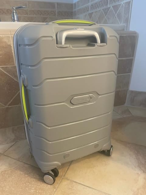 Samsonite Freeform Hardside Carry-On Luggage with Spinner Wheels - Hardshell Suitcase - TSA, Airline-Approved - Expandable Hard Shell, Smooth Rolling Wheels for Lightweight Travel - Amethyst Purple - Customer Photo 2