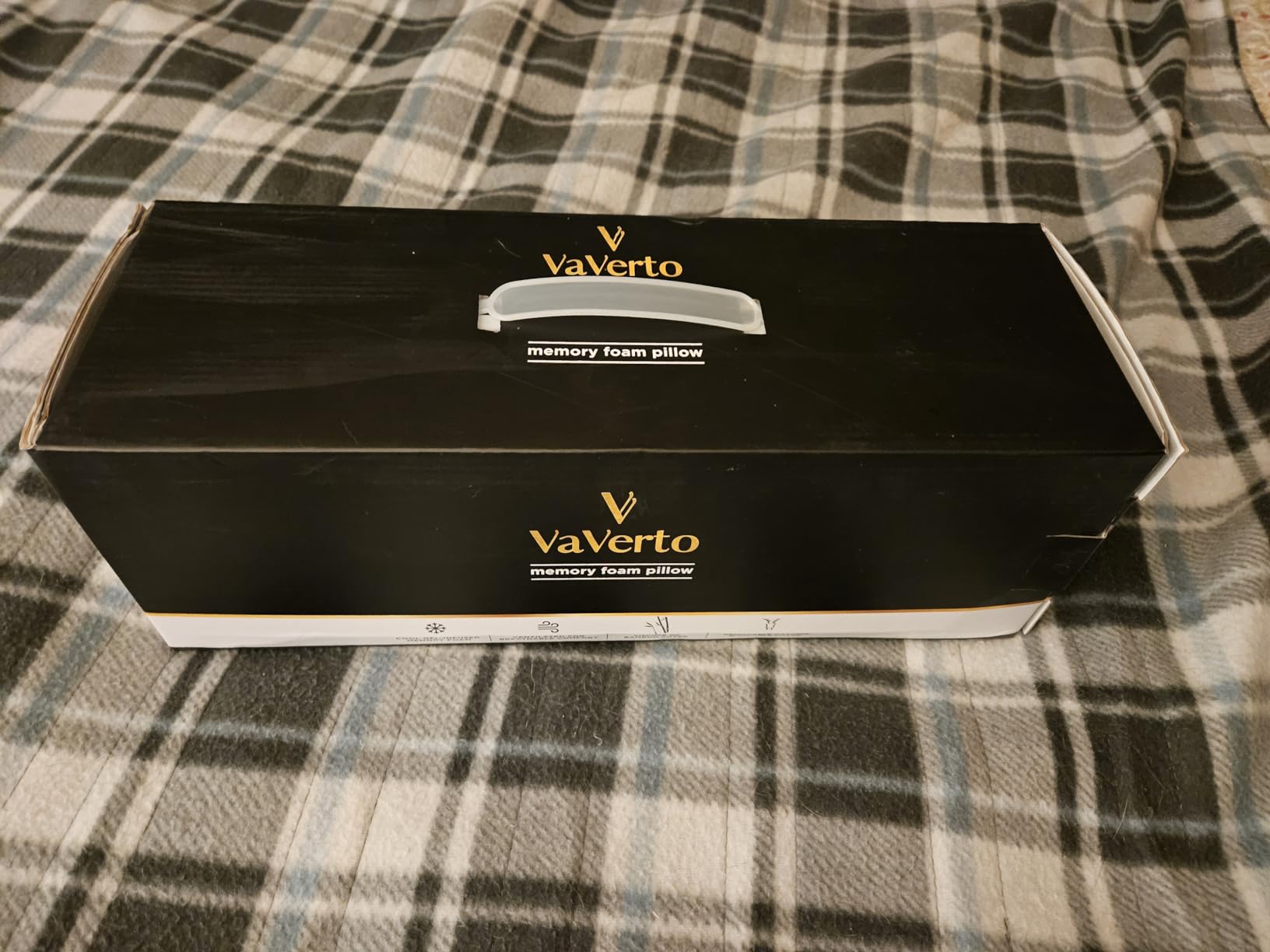 Vaverto Small Memory Foam Bed Pillow for Camping - Compressible Medium Firm, Breathable Cover, Machine Washable, Ideal Backpacking Customer Review Vaverto Small Memory Foam Bed Pillow for Camping - Compressible Medium Firm, Breathable Cover, Machine Washable, Ideal Backpacking - Customer Photo 1