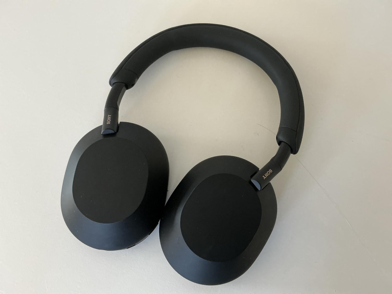 Sony WH-1000XM5 Premium Noise Canceling Headphones, Auto NC Optimizer, 30-Hour Battery, Alexa Voice Control, Midnight Blue Customer Review Sony WH-1000XM5 Premium Noise Canceling Headphones, Auto NC Optimizer, 30-Hour Battery, Alexa Voice Control, Midnight Blue - Customer Photo 2