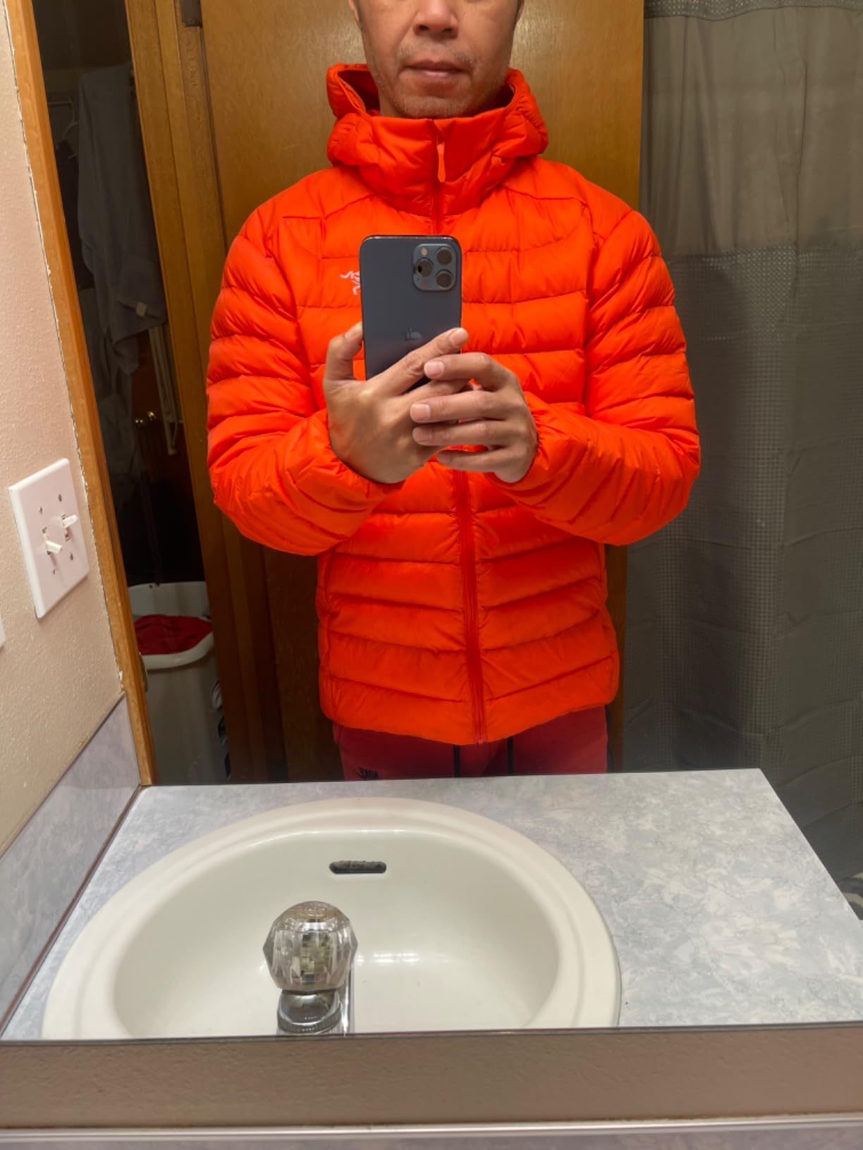 Cerium Hoody, Men's Down Jacket | Packable, Insulated Men's Winter Jacket with Hood Customer Review Cerium Hoody, Men's Down Jacket | Packable, Insulated Men's Winter Jacket with Hood - Customer Photo 1