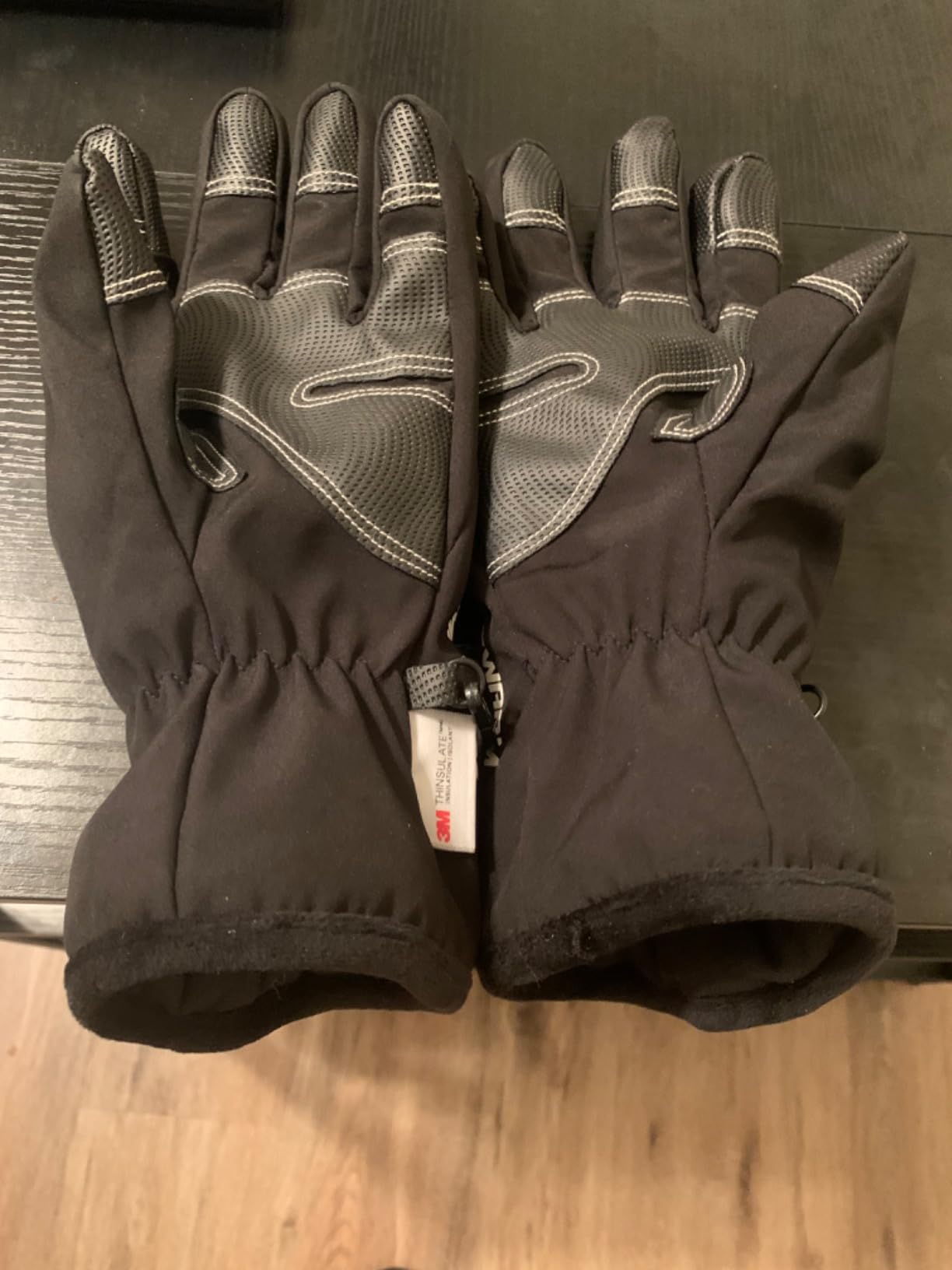 10℉ Waterproof Winter Gloves Men, Touchscreen Fingers Snow Ski Gloves Women, 5-Layer Touch Screen Cold Weather Gloves Customer Review 10℉ Waterproof Winter Gloves Men, Touchscreen Fingers Snow Ski Gloves Women, 5-Layer Touch Screen Cold Weather Gloves - Customer Photo 2