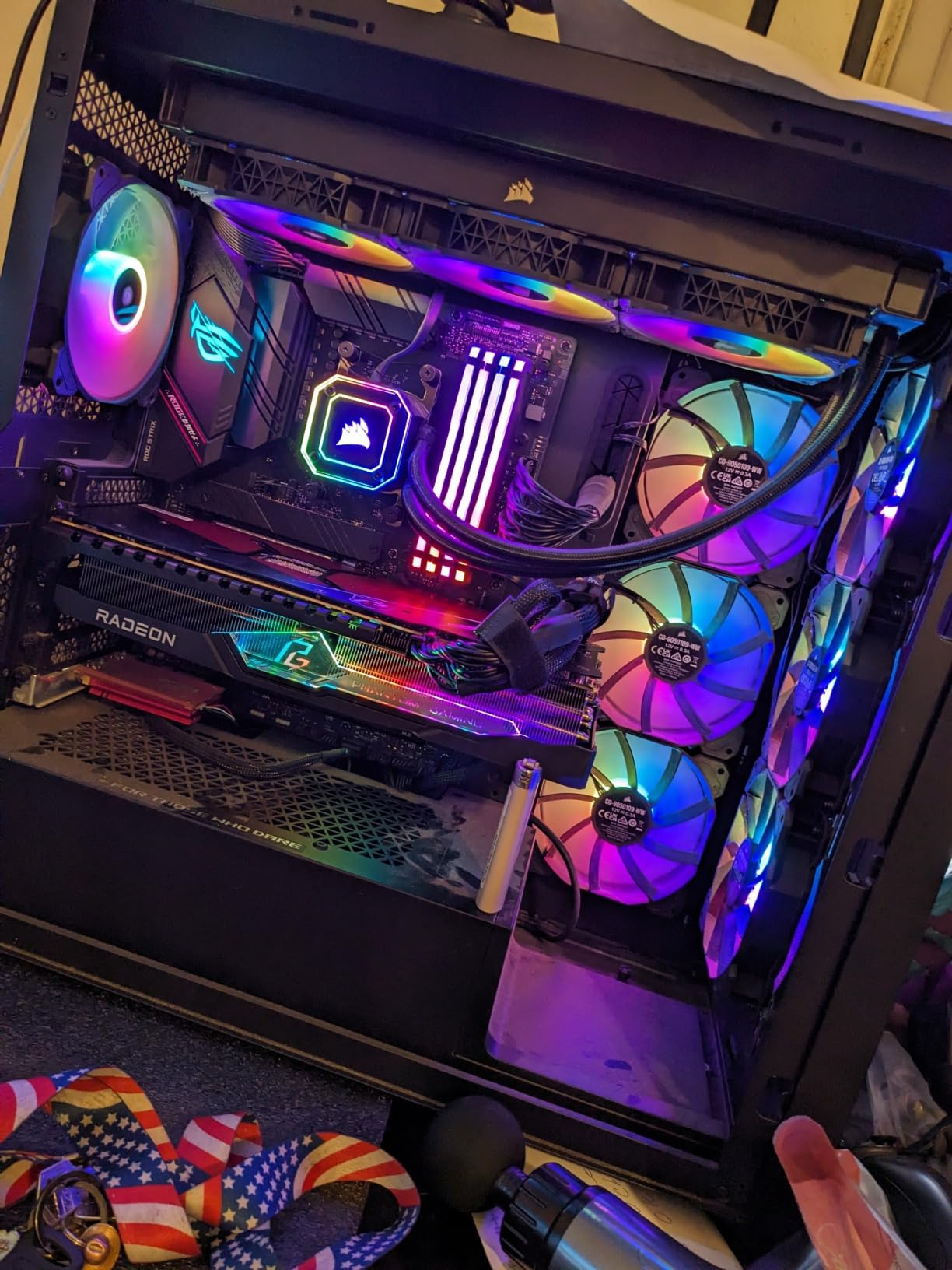 AMD Radeon RX 7700 XT Challenger 12GB GDDR6 192-bit 0dB Silent Cooling 7680 x 4320 DisplayPort HDMI LED Indicator 18Gbps Dual Fan Graphics Card Customer Review AMD Radeon RX 7700 XT Challenger 12GB GDDR6 192-bit 0dB Silent Cooling 7680 x 4320 DisplayPort HDMI LED Indicator 18Gbps Dual Fan Graphics Card - Customer Photo 3