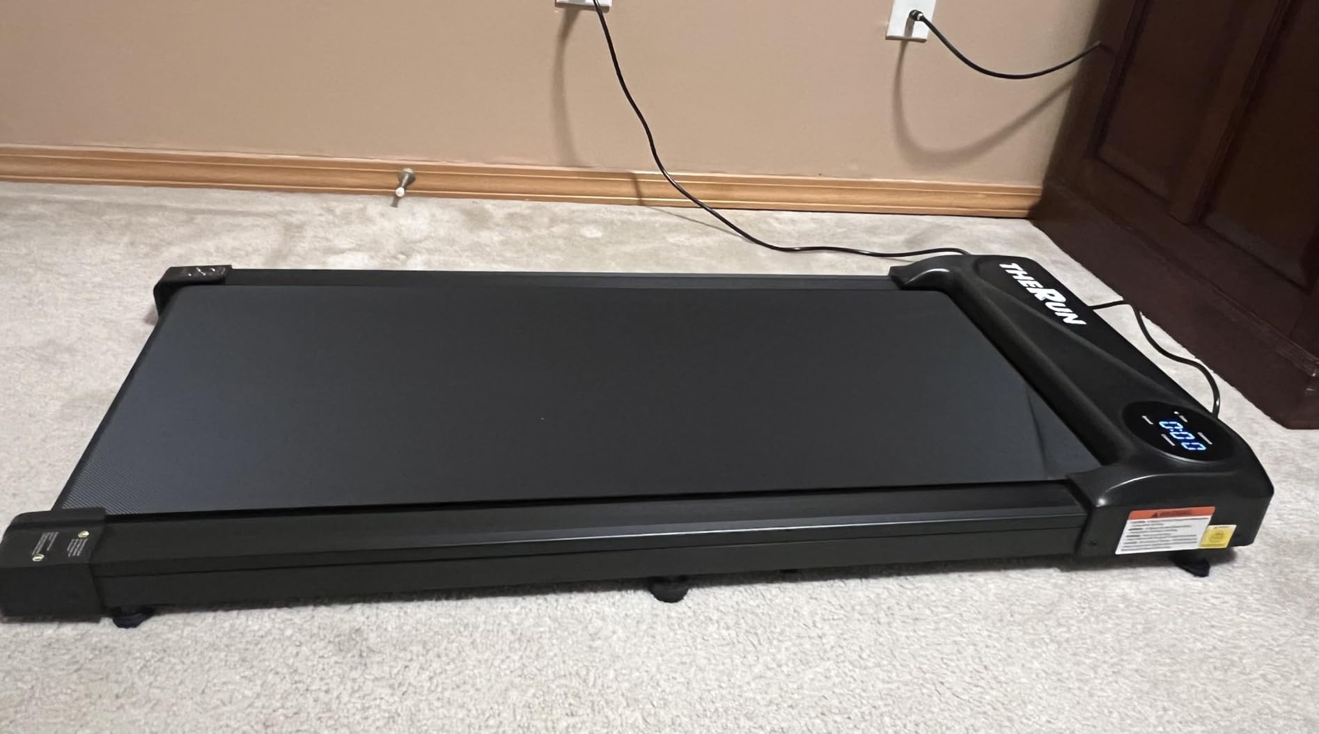 THERUN Walking Pad Treadmill Under Desk, Portable Mini Treadmill for Home/Office, Walking Pad Machine with 2.5HP and 265 lbs Weight Capacity Remote Control LED Display - Customer Photo 2
