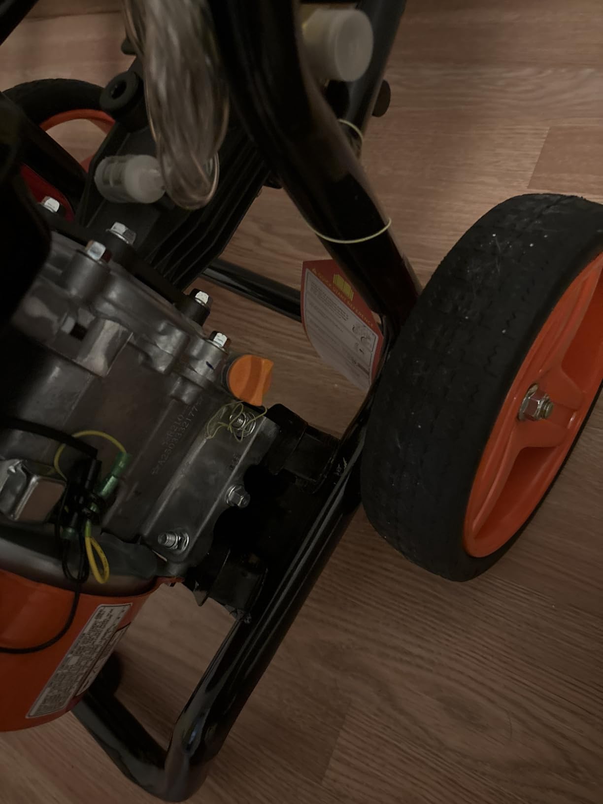 VEVOR Gas Powered Pressure Washer 3400 PSI 2.6 GPM, with Spray Gun and Extension Wand, 5 Quick Connect Nozzles, Copper Pump Customer Review VEVOR Gas Powered Pressure Washer 3400 PSI 2.6 GPM, with Spray Gun and Extension Wand, 5 Quick Connect Nozzles, Copper Pump - Customer Photo 2