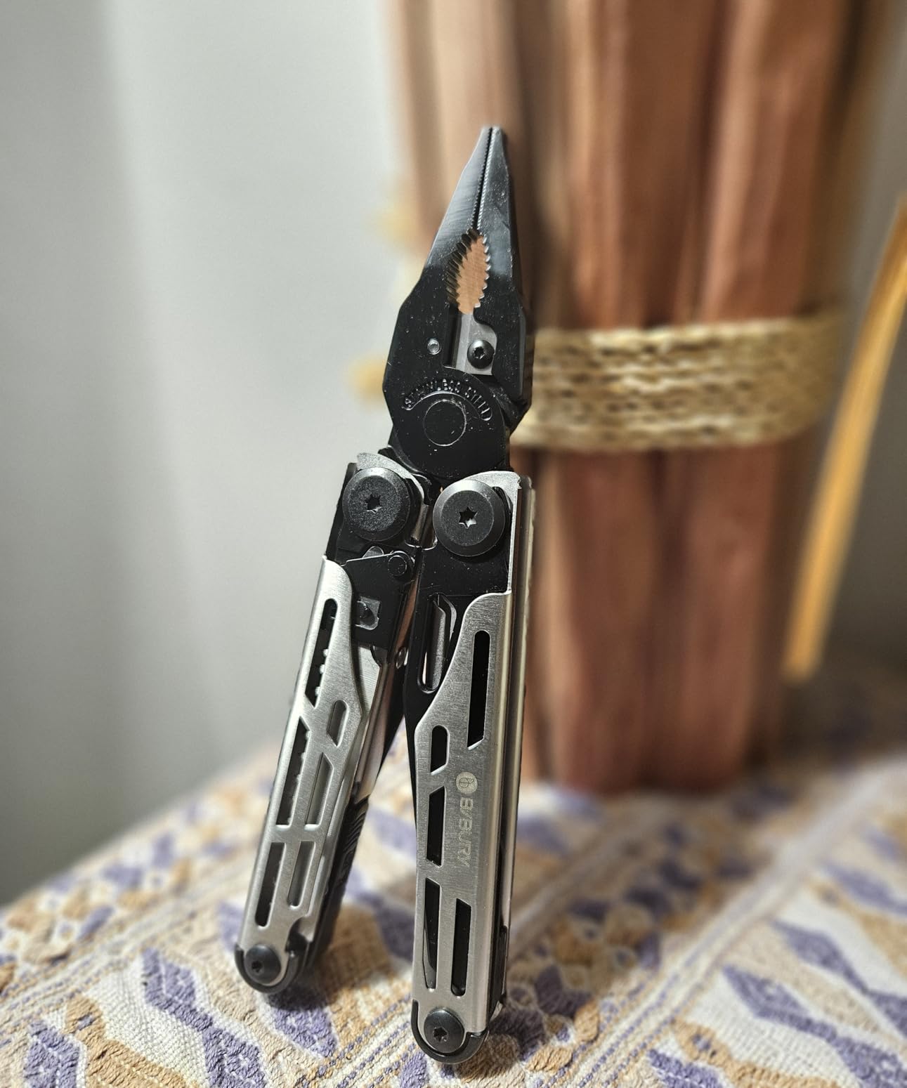 BIBURY Multitool Pliers Pro BI2045, Stainless Steel 31-in-1 Multi Tool Pliers with Replaceable Wire Cutters and Saw,Foldable Multitools with Scissors and Screwdriver, Ideal for Camping,Survival,Repair Customer Review BIBURY Multitool Pliers Pro BI2045, Stainless Steel 31-in-1 Multi Tool Pliers with Replaceable Wire Cutters and Saw,Foldable Multitools with Scissors and Screwdriver, Ideal for Camping,Survival,Repair - Customer Photo 4