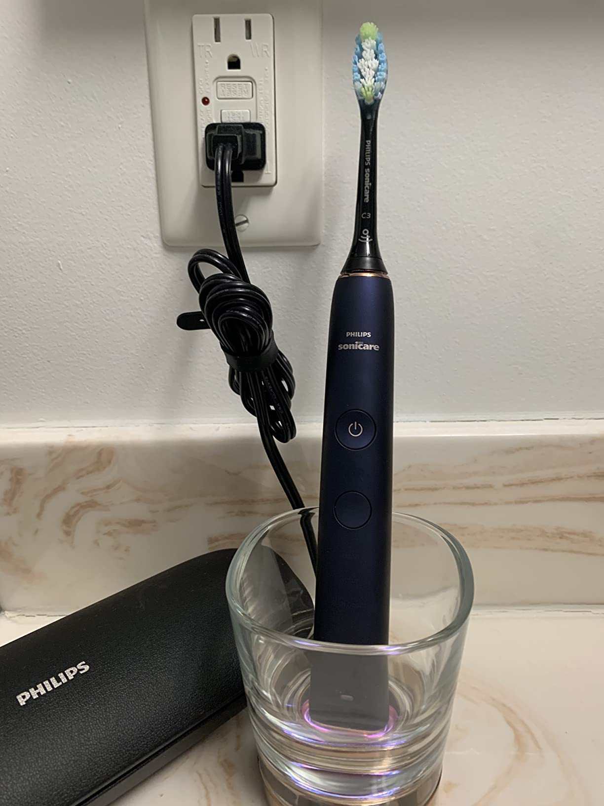 Philips Sonicare DiamondClean Smart 9700 Electric Toothbrush, Sonic Toothbrush with App, Pressure Sensor, Brush Head Detection, 5 Brushing Modes and 3 Intensity Levels, Rosegold, HX9957/81 Customer Review Philips Sonicare DiamondClean Smart 9700 Electric Toothbrush, Sonic Toothbrush with App, Pressure Sensor, Brush Head Detection, 5 Brushing Modes and 3 Intensity Levels, Rosegold, HX9957/81 - Customer Photo 1