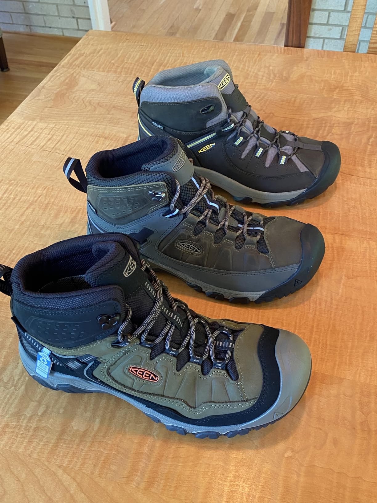 mens Targhee 4 Mid Height Durable Comfortable Waterproof Customer Review mens Targhee 4 Mid Height Durable Comfortable Waterproof - Customer Photo 1