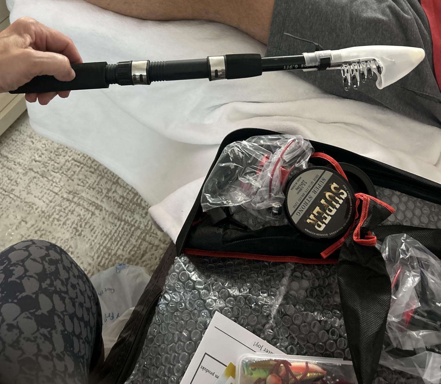 Fishing Rod, 6.9ft 2Pcs Telescopic Fishing Rods Set, Carbon Fiber Fishing Pole, 2PCS Spinning Rod and Reel Combo with Carrier Bag Freshwater Fishing Rod and Reel Combos Kits Fishing Gear Customer Review Fishing Rod, 6.9ft 2Pcs Telescopic Fishing Rods Set, Carbon Fiber Fishing Pole, 2PCS Spinning Rod and Reel Combo with Carrier Bag Freshwater Fishing Rod and Reel Combos Kits Fishing Gear - Customer Photo 2