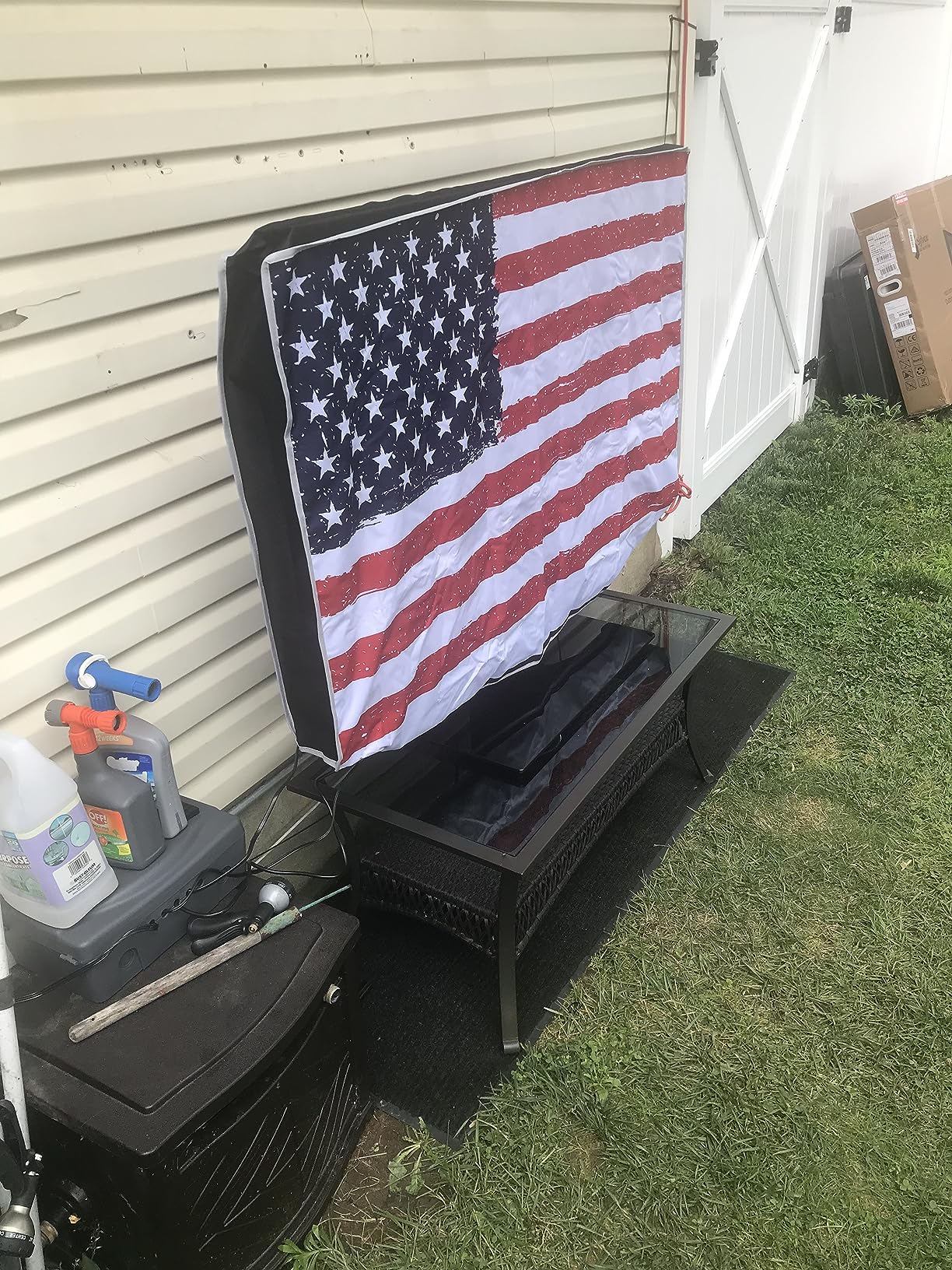 SYLVOX Outdoor TV, 43-Inch Waterproof Smart TV, 2000 nits Full Sun TV, 4K, Dolby Atmos, HDR10, Weatherproof Television with Voice Assistant Remote (Pool Pro 2.0, Latest Model) Customer Review SYLVOX Outdoor TV, 43-Inch Waterproof Smart TV, 2000 nits Full Sun TV, 4K, Dolby Atmos, HDR10, Weatherproof Television with Voice Assistant Remote (Pool Pro 2.0, Latest Model) - Customer Photo 2