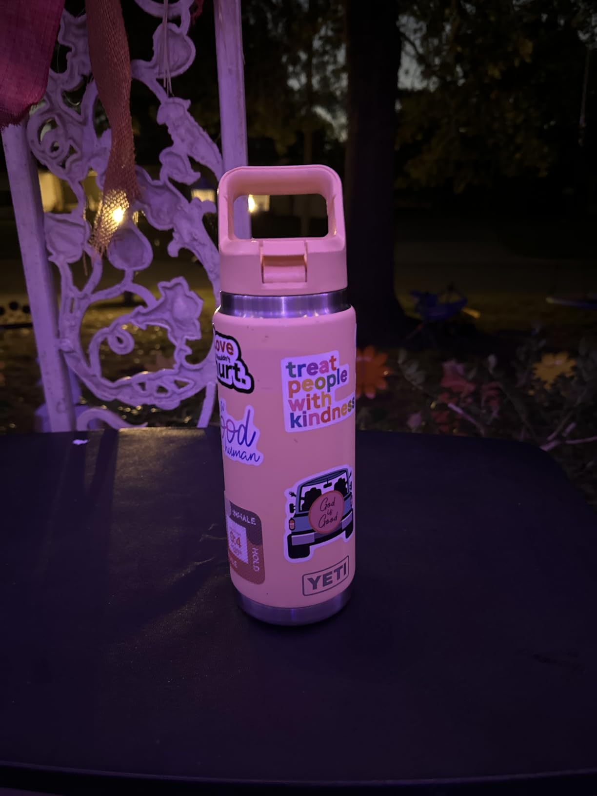 YETI Rambler 26 oz Bottle, Vacuum Insulated, Stainless Steel with Color Matching Straw Cap Customer Review YETI Rambler 26 oz Bottle, Vacuum Insulated, Stainless Steel with Color Matching Straw Cap - Customer Photo 3