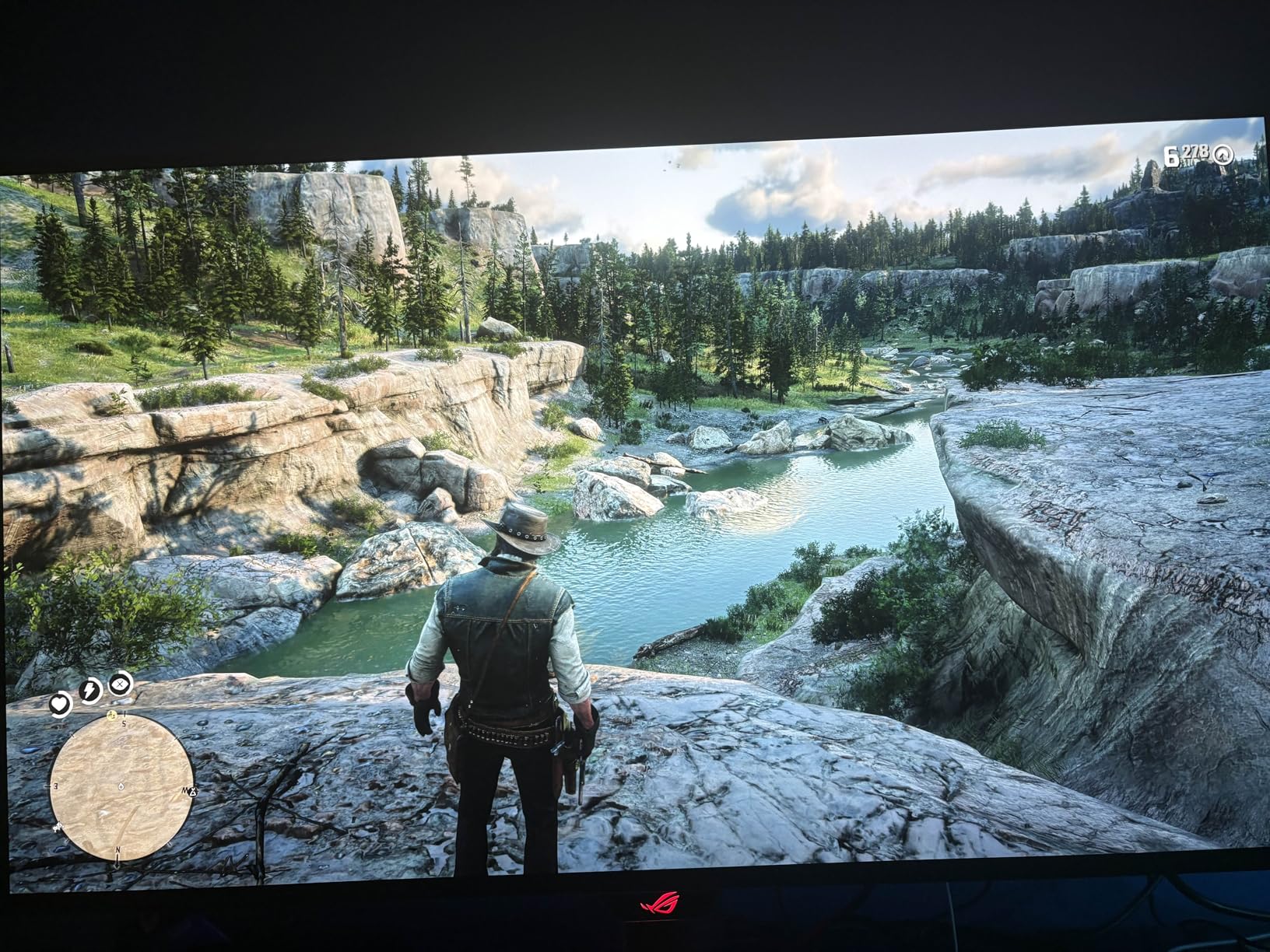 ASUS ROG Swift OLED 27 ASUS ROG Swift OLED 27