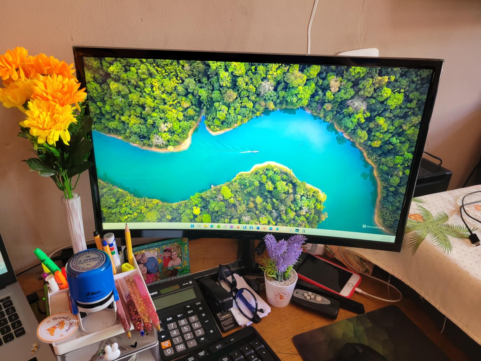 SAMSUNG 24