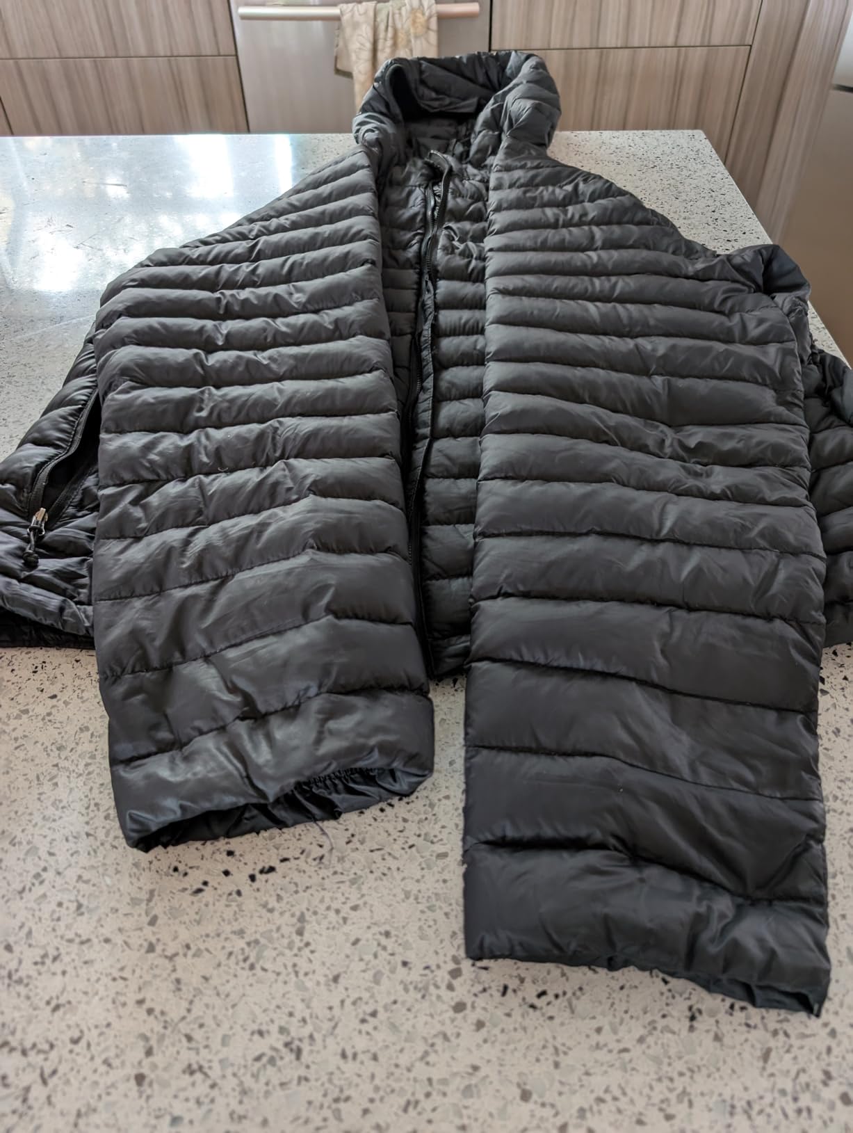 Heat Men's Ultra-Light Down Packable Jacket – Lightweight Compressible Puffer Customer Review Heat Men's Ultra-Light Down Packable Jacket – Lightweight Compressible Puffer - Customer Photo 1