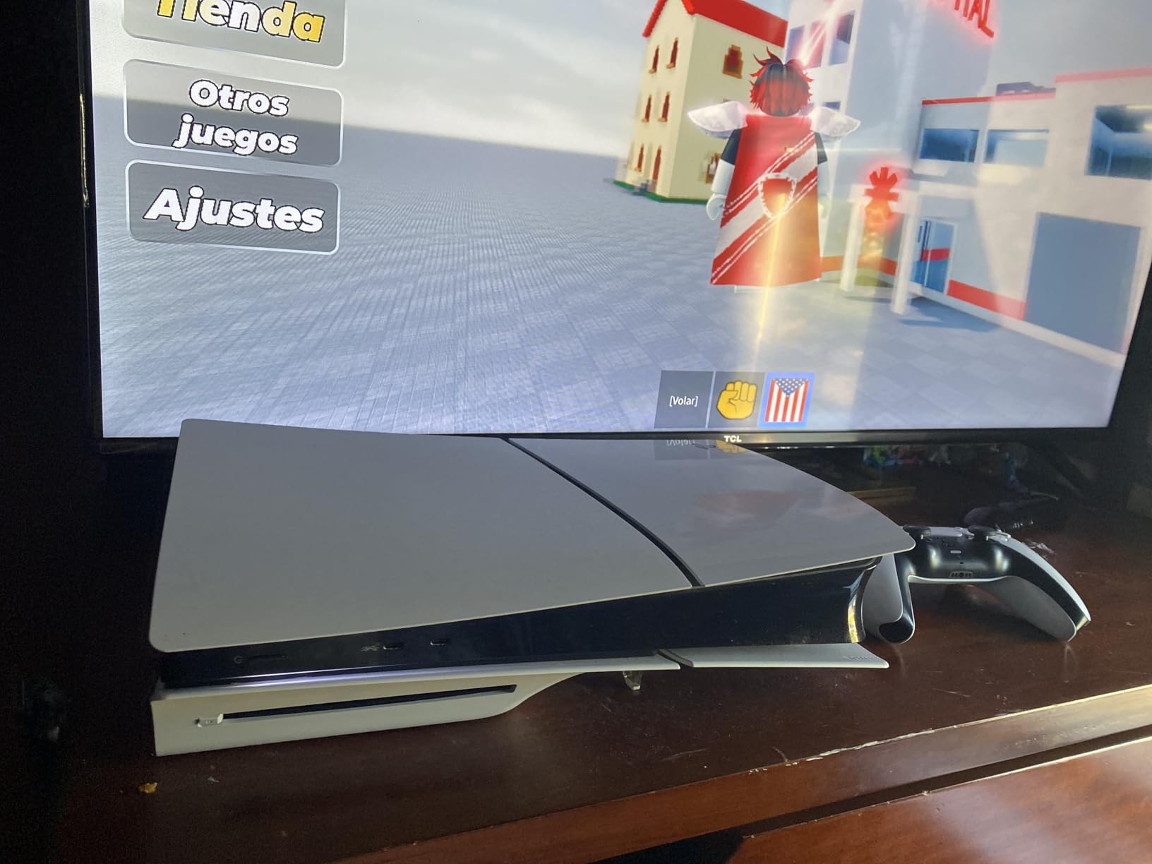 PS5 Console - Fortnite Cobalt Star Disc Edition Customer Review PS5 Console - Fortnite Cobalt Star Disc Edition - Customer Photo 1
